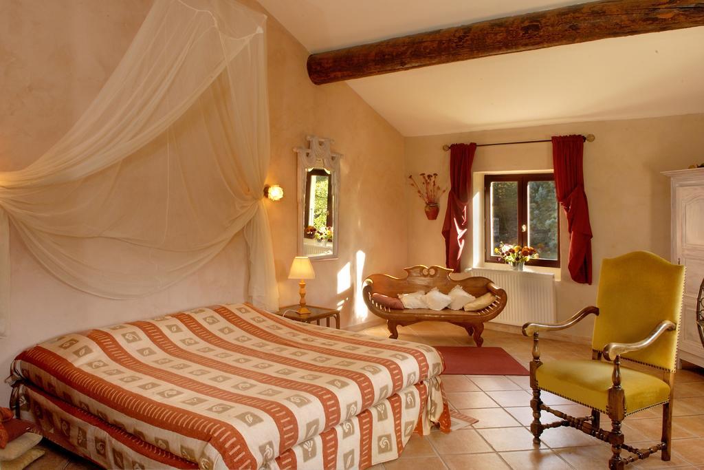 Maison D'Hotes Les Fougeres Мирманд Экстерьер фото