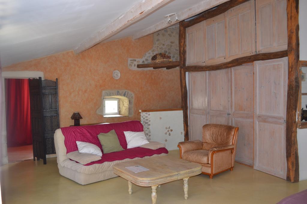 Maison D'Hotes Les Fougeres Мирманд Экстерьер фото