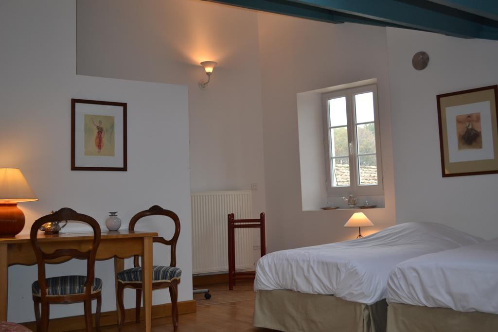 Maison D'Hotes Les Fougeres Мирманд Экстерьер фото